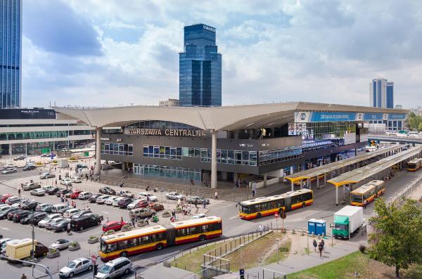 Dworzec Centralny w Warszawie ma 44 lata. I jest zabytkiem
