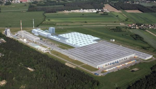 Warbud rozbuduje hutę szkła