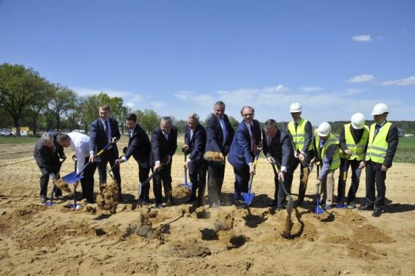 Prawie 60 km S17 w budowie