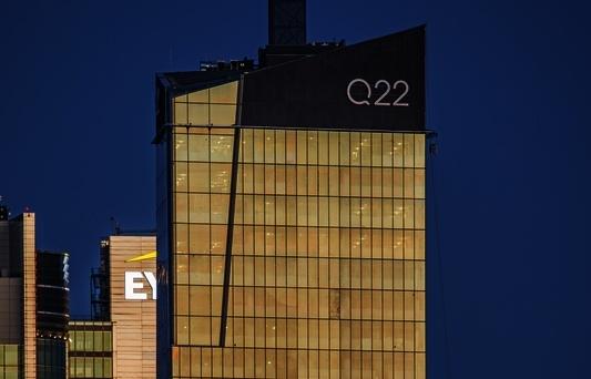 Warszawski biurowiec Q22 sprzedany