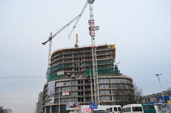 Przyspieszenie na placu budowy Hanza Tower