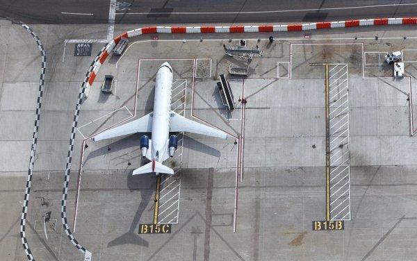 Strabag z kontraktem na lotnisku Wrocław - Starachowice