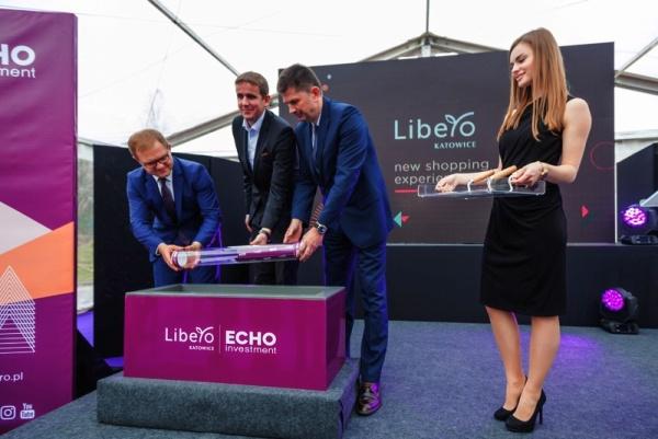 Zaczyna się budowa fundamentów Galerii Libero