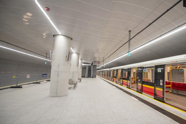 Na finiszu prace na wschodnim odcinku metra