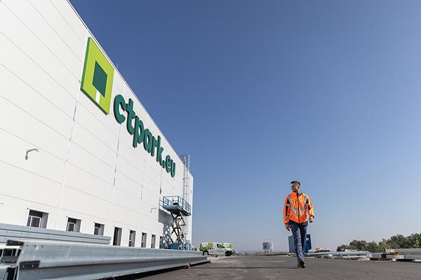 Pół miliona mkw. CTP kupiło grunty pod miejskie magazyny