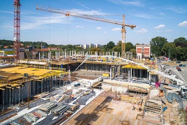 Największa Dekada w budowie