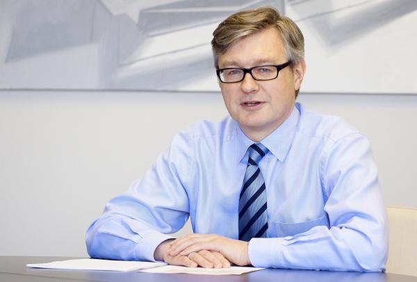 Erbud coraz silniejszy w kubaturówce