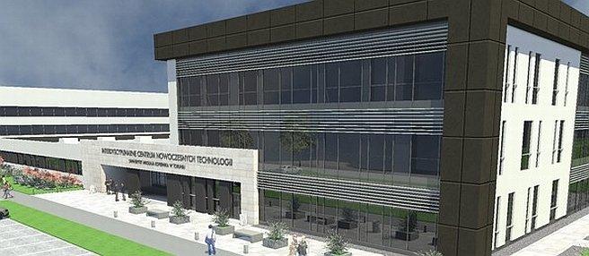 Akt erekcyjny pod budowę Centrum Nowoczesnych Technologii UMK w Toruniu
