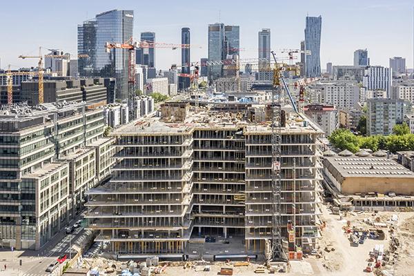 Towarowa 22 – gotowa konstrukcja pierwszego biurowca